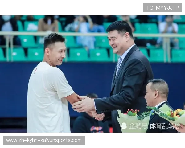 天下足球与CBA第一节：天下足球赛事与CBA第一节的精彩时刻对比